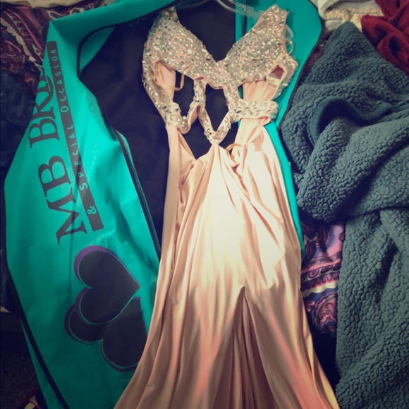 Dresses & Skirts - Prom dress